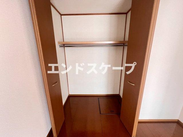 Ｃｏｓｍｏｓ　Ⅱの収納|高崎、前橋、伊勢崎エリアのお部屋探しはエンドスケープまで！お客様の理想お聞かせ下さい♪
