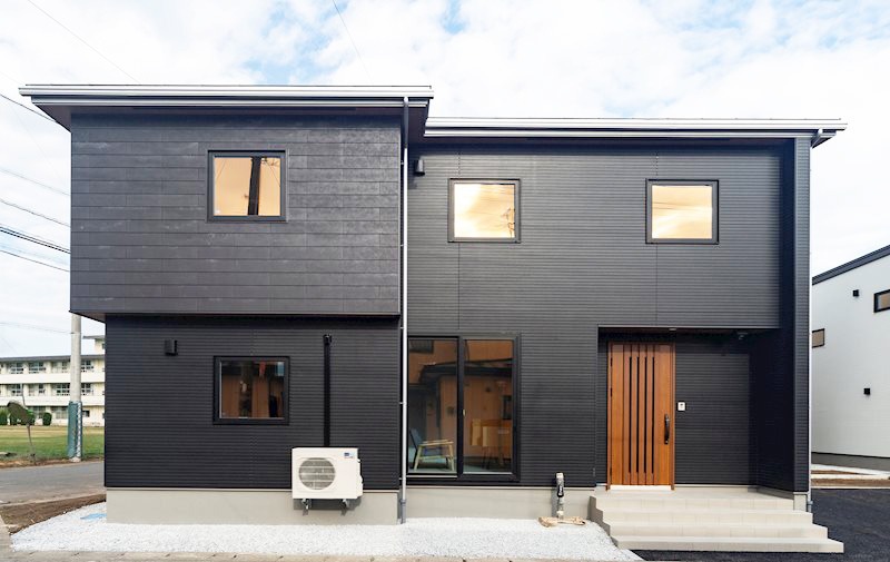 八戸市諏訪1丁目 C棟の外観