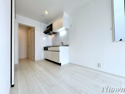 【居間・リビング】 | Grandtic Lana | ゆったり過ごせる居間です