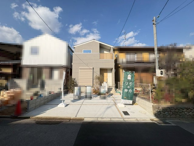 【価格改定】京都市西京区大原野上里鳥見町　の外観|駐車2台可能です（車種による）