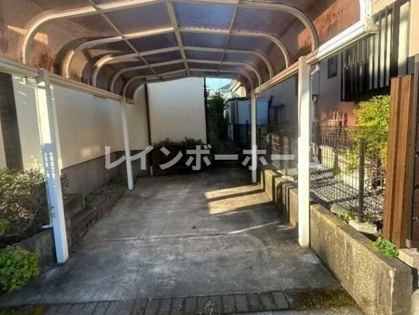 担当エリアのルームアドバイザーが直接対応いたしますの駐車場