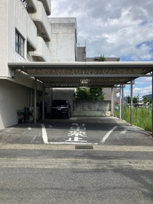 【駐車場】 | リヒテン山崎