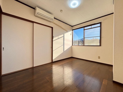 【寝室】 | リヒテン山崎