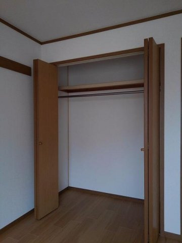 ファミール美園の収納