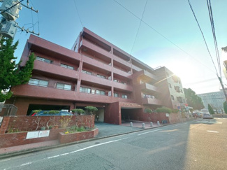【外観】 | 敷地すべてに管理が行き届いていて、安心できます。まず、清潔です。