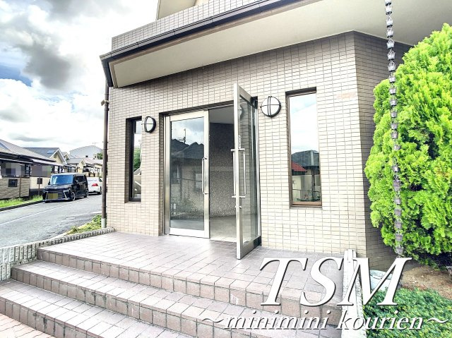 ベレーザ香里園のエントランス