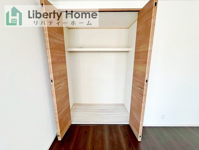 阿見町岡崎３丁目　新築戸建の収納