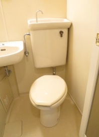 【トイレ】 | パンシオンヴィラC棟 | 同建物サンプル写真