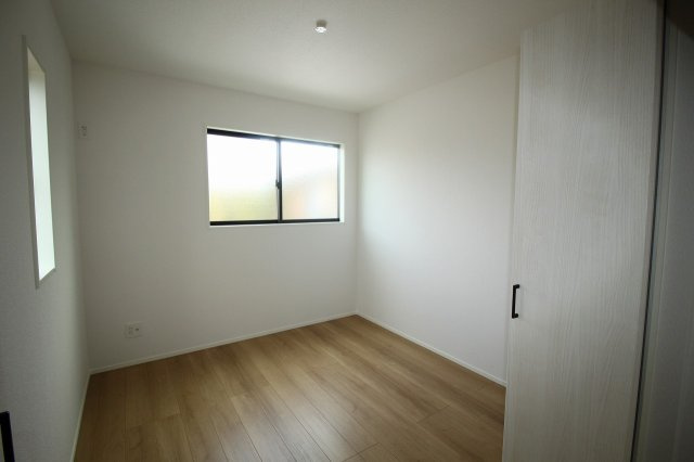 土佐山田町百石町　1号棟　新築戸建　（全2区画）【内覧可能】　の洋室|2Ｆ　北西の部屋　5.25帖