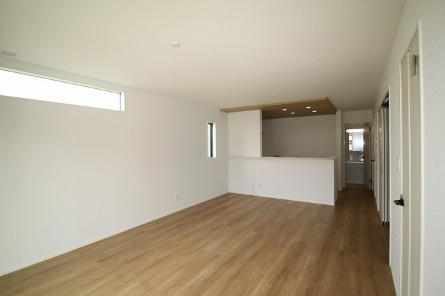 土佐山田町百石町　1号棟　新築戸建　（全2区画）【内覧可能】　の居間・リビング|ＬＤＫ　18.0帖