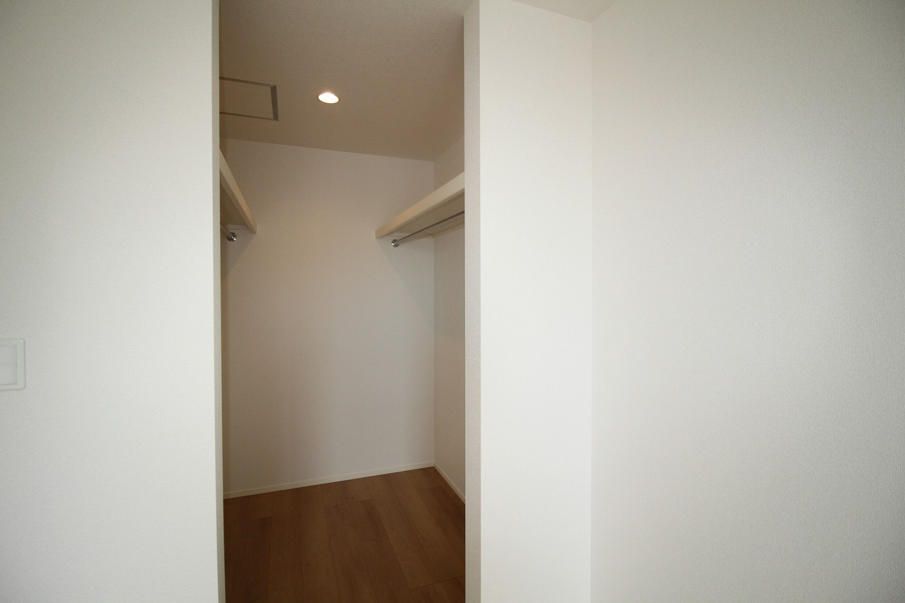 土佐山田町百石町　1号棟　新築戸建　（全2区画）【内覧可能】　の収納|2Ｆ　南東の部屋　6.75帖