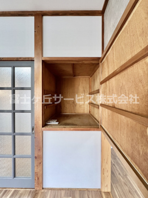 【収納】 | 富士市天間 中古戸建て | リビングにも収納があります