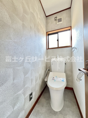【トイレ】 | 富士市天間 中古戸建て | 2Fのトイレです