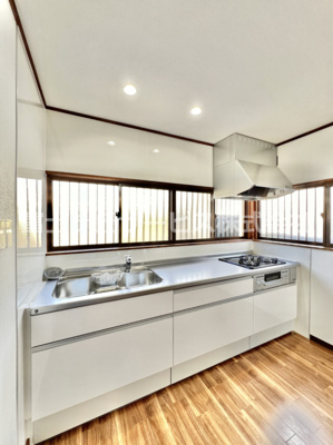 【キッチン】 | 富士市天間 中古戸建て | キッチンでお料理をお楽しみください