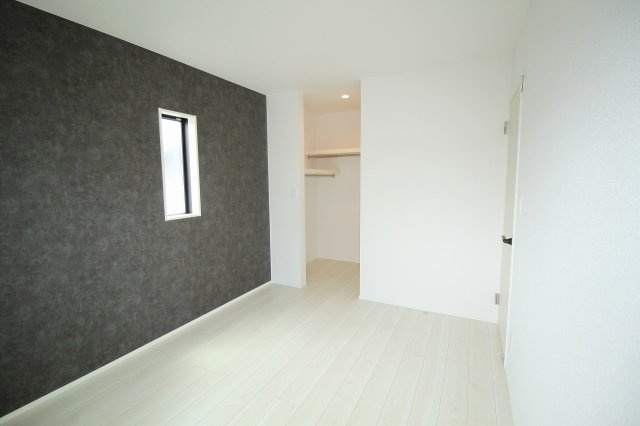 土佐山田町百石町　2号棟　新築戸建（全2区画）【内覧可能】　の洋室|2Ｆ　北東の部屋　6.0帖