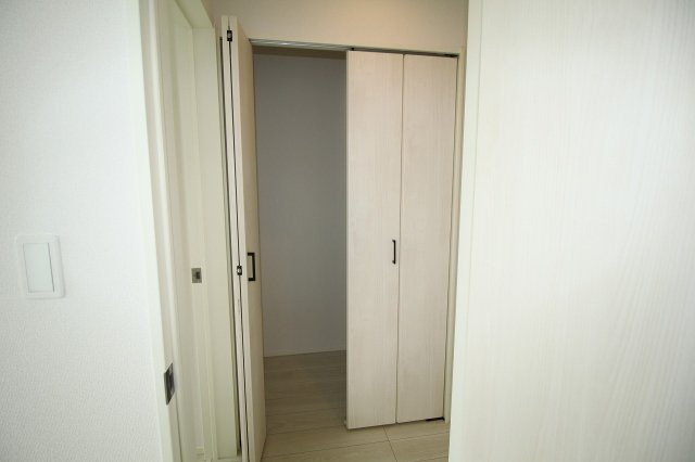 土佐山田町百石町　2号棟　新築戸建（全2区画）【内覧可能】　の収納|2Ｆ　ホール