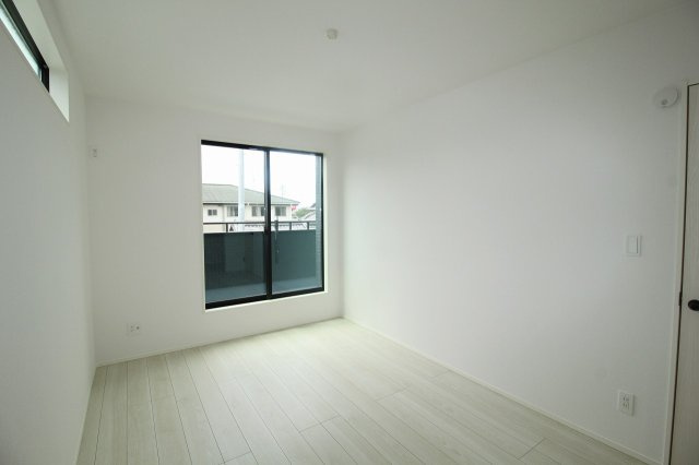 土佐山田町百石町　2号棟　新築戸建（全2区画）【内覧可能】　の洋室|2Ｆ　南東の部屋　6.75帖