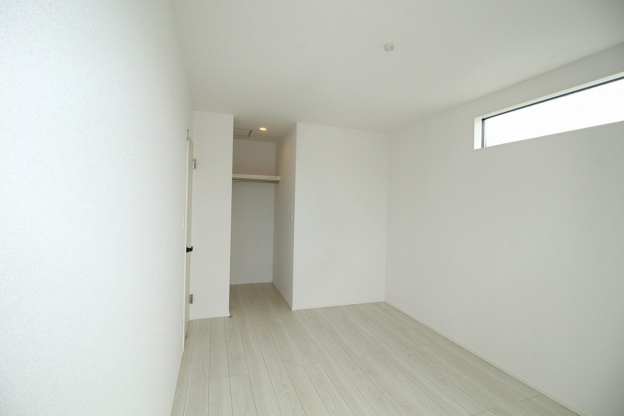 土佐山田町百石町　2号棟　新築戸建（全2区画）【内覧可能】　の洋室|2Ｆ　南西の部屋　5.25帖