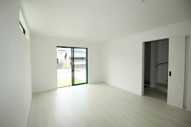 土佐山田町百石町　2号棟　新築戸建（全2区画）【内覧可能】　の居間・リビング|ＬＤＫ　16.0帖