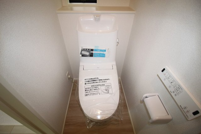 土佐山田町百石町　2号棟　新築戸建（全2区画）【内覧可能】　のトイレ|1Ｆ