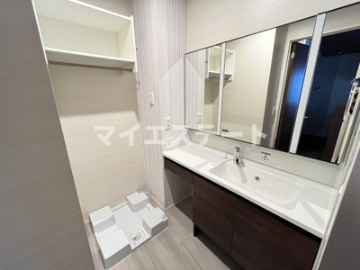 【洗面所】 | コンフォール古閑上 | 別部屋写真