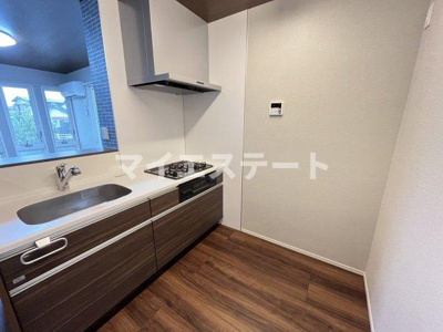 【キッチン】 | コンフォール古閑上 | 別部屋写真