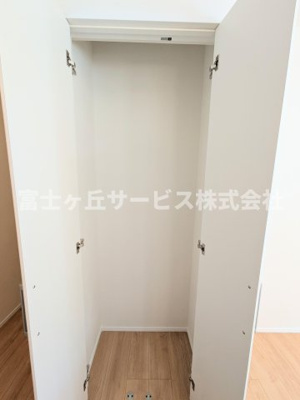 【収納】 | 浜松市中央区曳馬4丁目 新築一戸建て 1号棟 | キッチンの収納です