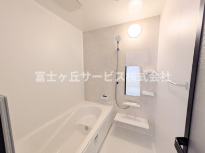 【浴室】 | 浜松市中央区曳馬4丁目 新築一戸建て 1号棟 | 風呂です