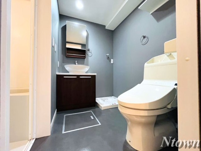 【トイレ】 | Mont cypres | 落ち着いた色調のトイレです