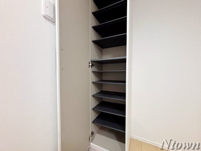 【収納】 | ルミエールY | 専用の収納スペースです