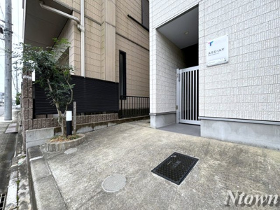 【その他共用部分】 | ルミエールY | 駐輪場です