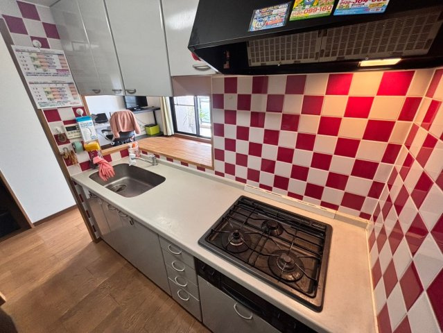 エフローレ新越谷ロイヤルガーデンのキッチン