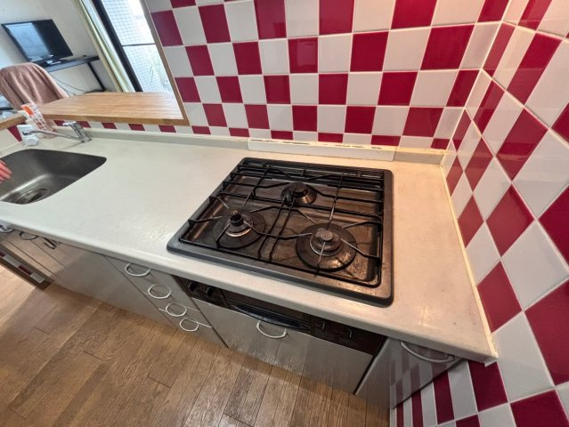 エフローレ新越谷ロイヤルガーデンのキッチン