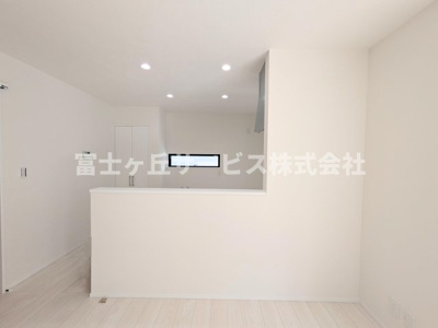 【キッチン】 | 浜松市中央区曳馬4丁目 新築一戸建て 2号棟 | キッチンです
