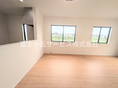 【ダイニング】 | 浜松市中央区曳馬4丁目 新築一戸建て 4号棟 | ダイニングです