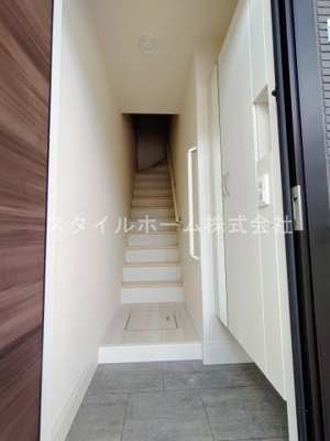 【玄関】 | ウェストテラス大西 | 別部屋写真です。