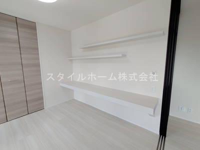 【居間・リビング】 | ウェストテラス大西 | 別部屋写真です。