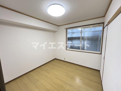 【洋室】 | 冬築タウンD