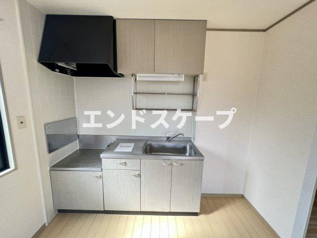 サンライズヒル　Ａのキッチン|高崎、前橋エリアのお部屋探しはエンドスケープまで！お客様の理想お聞かせ下さい♪