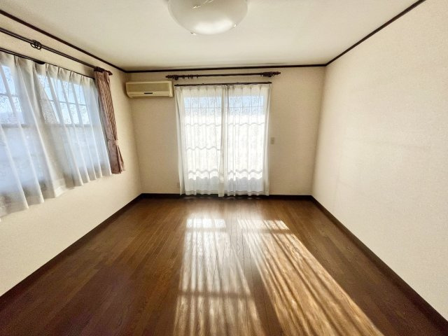 【中古戸建】伊勢崎市美茂呂町の洋室|■洋室