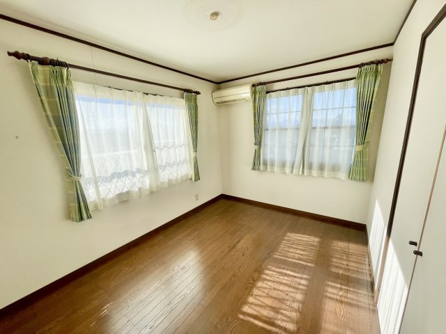 【中古戸建】伊勢崎市美茂呂町の洋室|■洋室