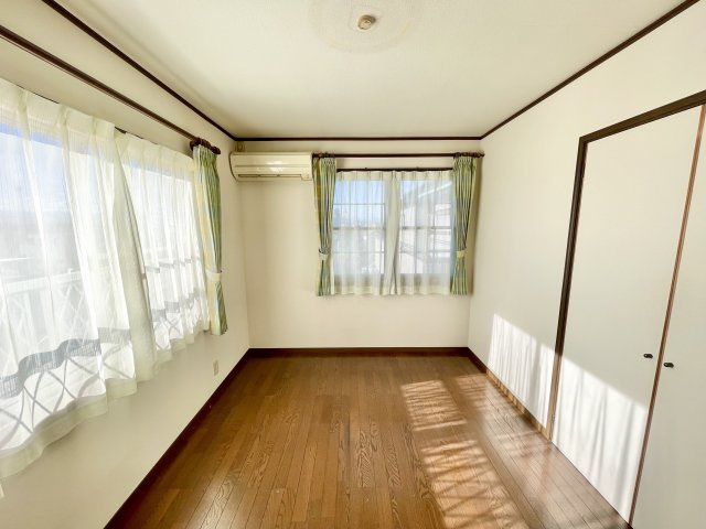 【中古戸建】伊勢崎市美茂呂町の洋室|■洋室