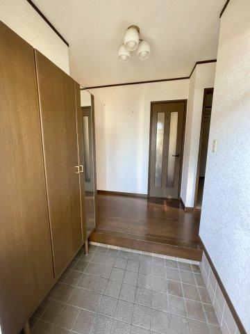 【中古戸建】伊勢崎市美茂呂町の玄関|■玄関
