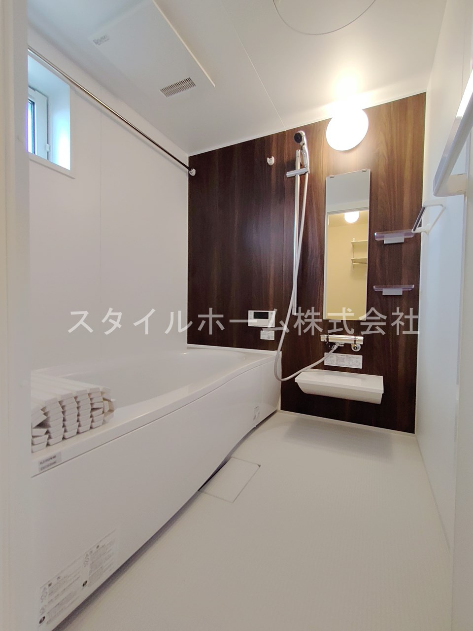 ウェストテラス大西の浴室|別部屋写真です。