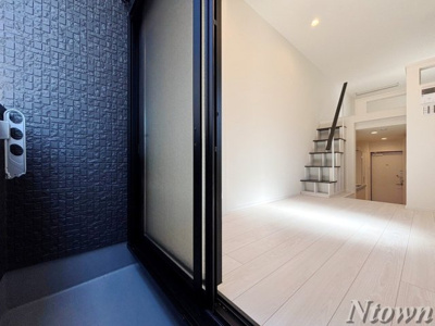 【バルコニー】 | ルーナ本陣 | 落ち着いた時間を過ごせるバルコニーです