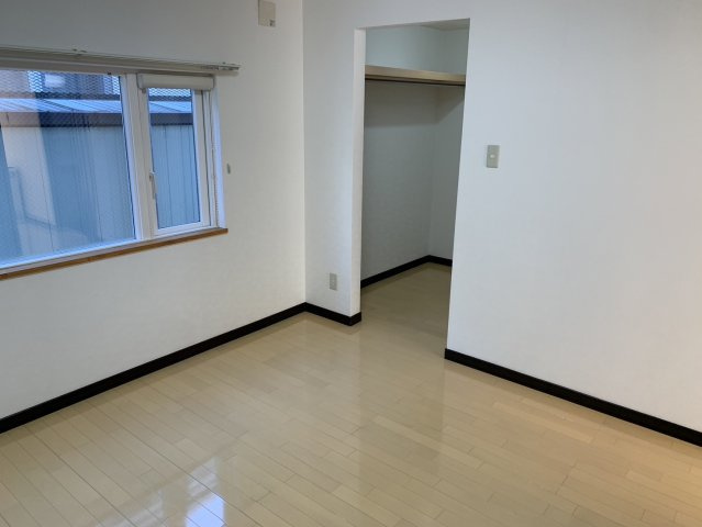 プラシードⅣの洋室