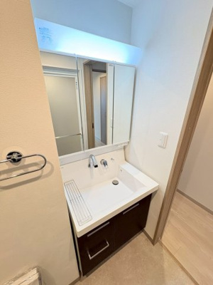 【洗面所】 | エソール陽東