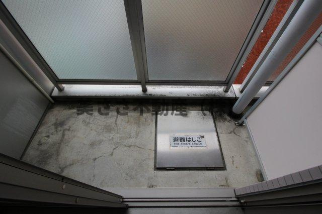 【バルコニー】 | フェミネ八王子