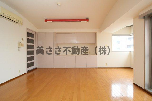 【周辺】 | フェミネ八王子 | 居室