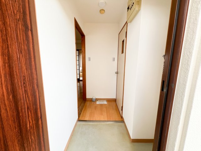 インペリアル西本Ⅰの玄関